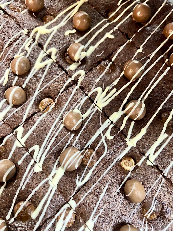 Malteaser Brownie Slice